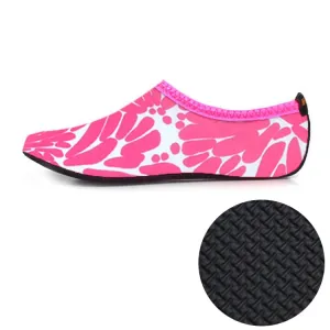 3mm Non-slip Rubber Embossing Texture Sole Figured Diving Shoes and Socks, One Pair, Size:L (Pink)