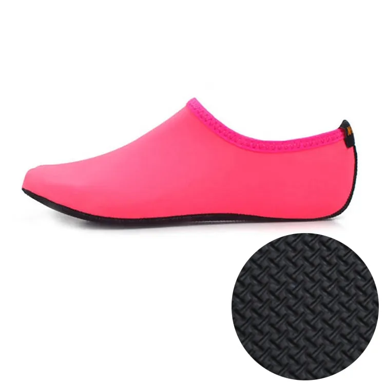 3mm Non-slip Rubber Embossing Texture Sole Solid Color Diving Shoes and Socks, One Pair, Size:L (Pink)