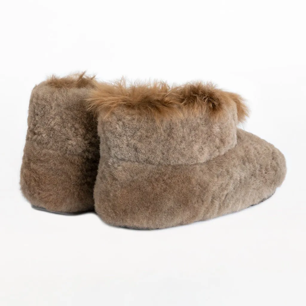 Alpaca Fur Booties in color Cocoa