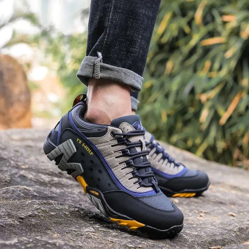 Breathable Lightweight Casual Hiking Shoes