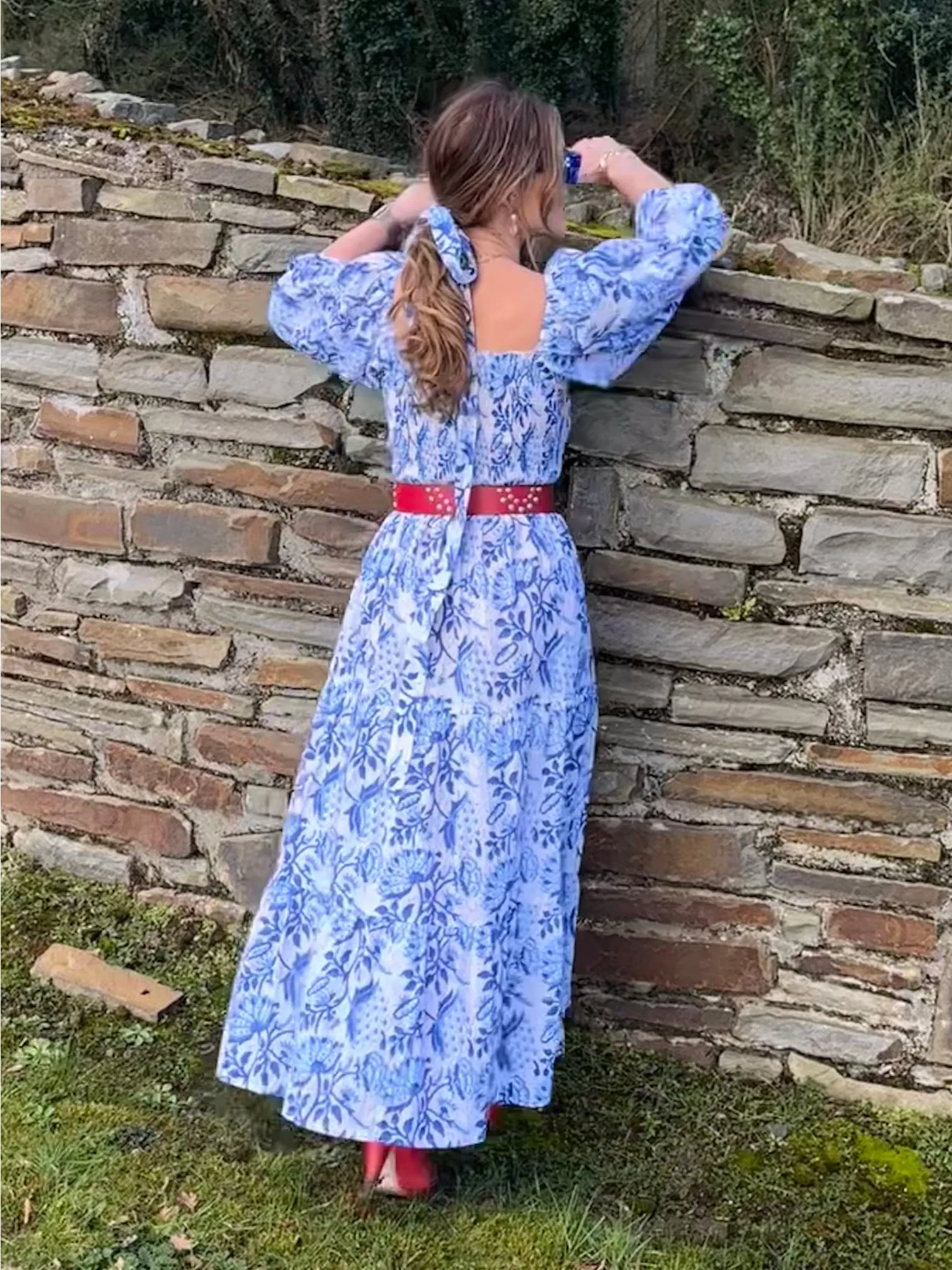 'HONOUR' IN CHINA BLUE (LONG MIDI)