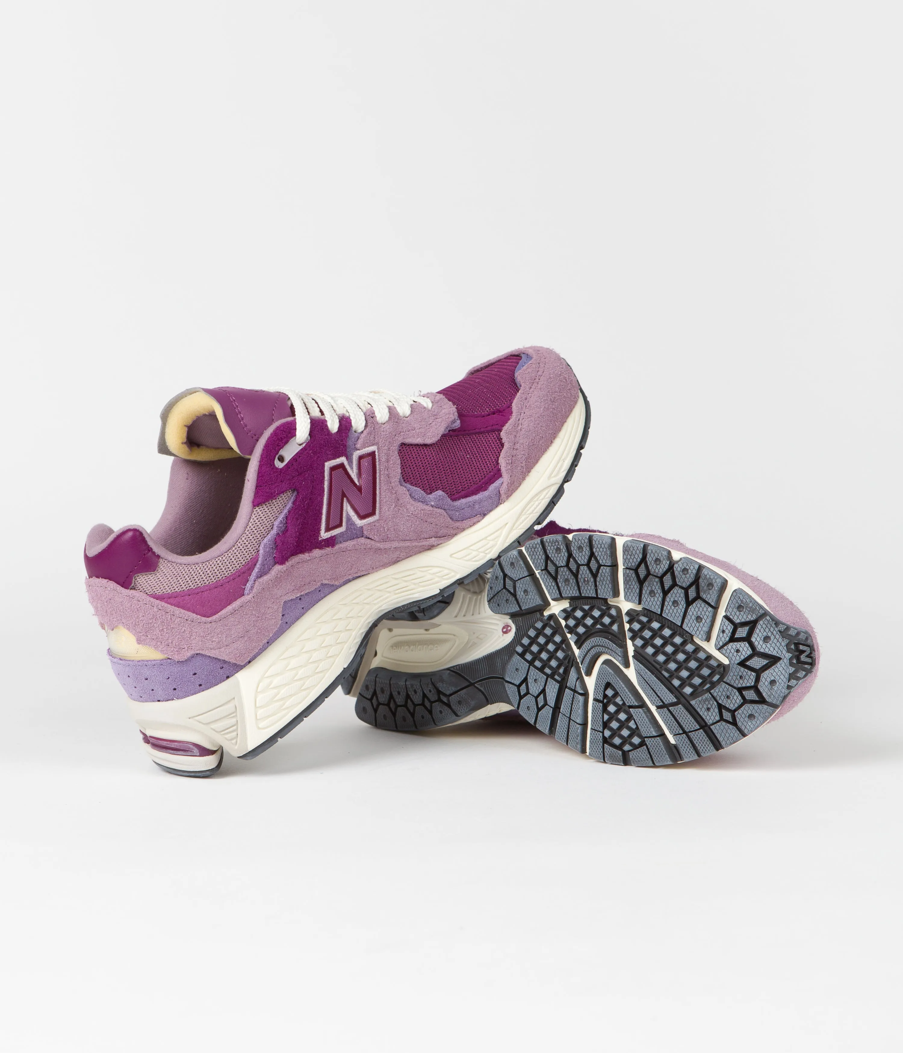 New Balance 2002R Shoes - Lilac Chalk