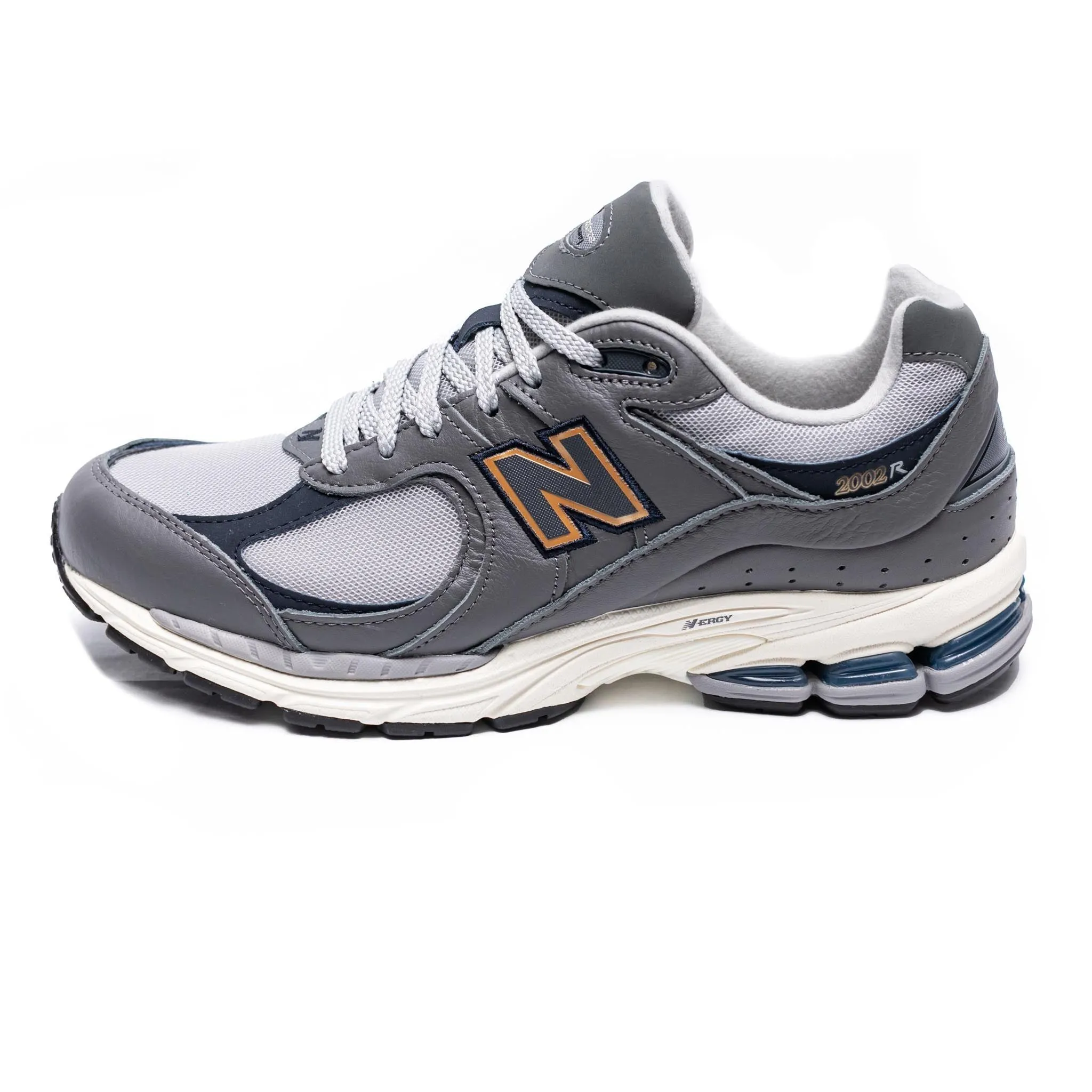 New Balance Men's 2002r Shoes - Castlerock / Gold Metallic