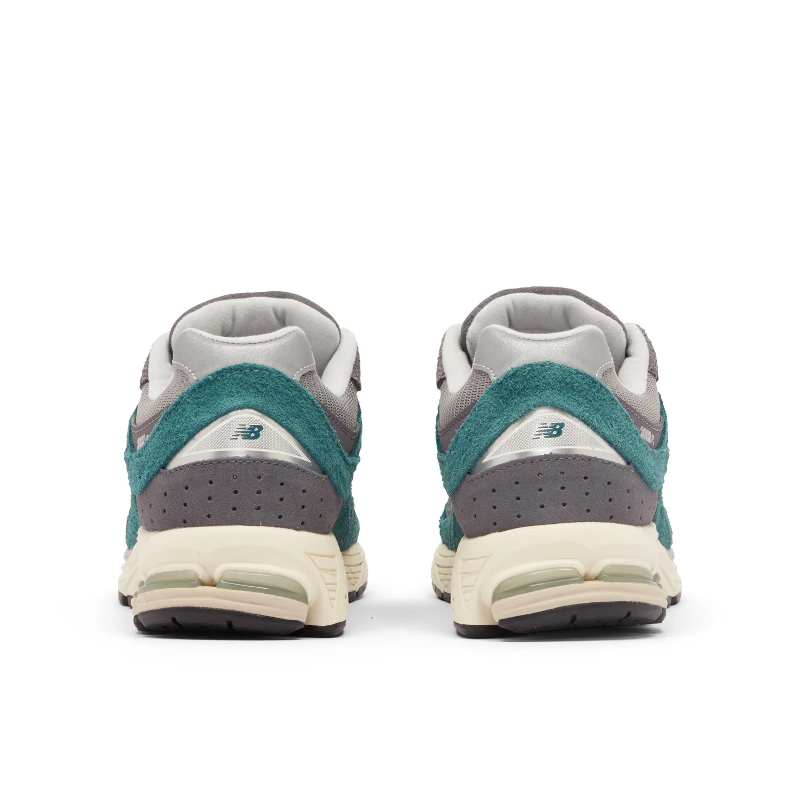 New Balance Men's 2002R Shoes - Spruce / Magnet / Shadow / Grey