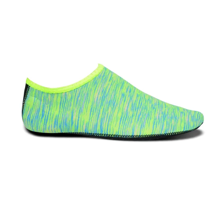 Non-slip Plastic Grain Texture Thick Cloth Sole Printing Diving Shoes and Socks, One Pair, Size:L (Green Lines)