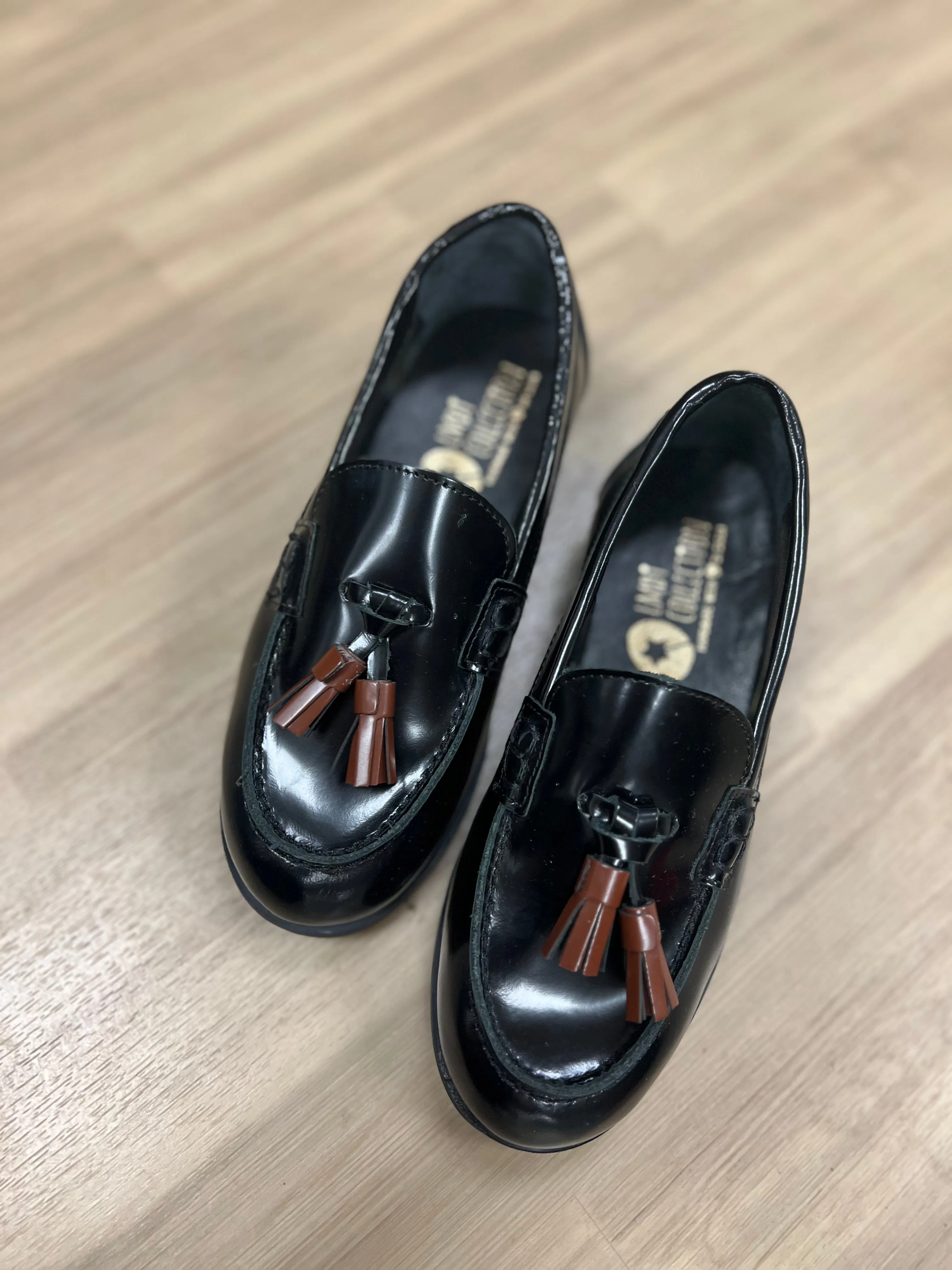 TASSELS CASTELLANO LOAFER BLACK WITH LUGGAGE TASSEL