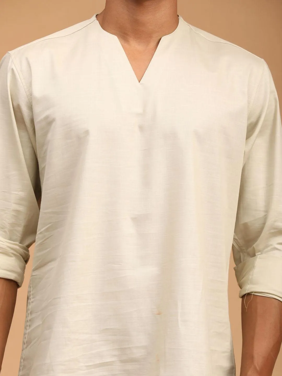 VASTRAMAY Cream Cotton Short Kurta