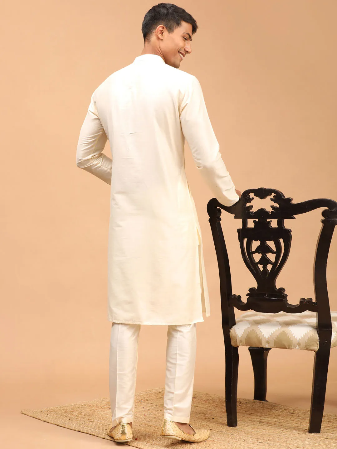 VASTRAMAY Cream Viscose Rayon Kurta Set