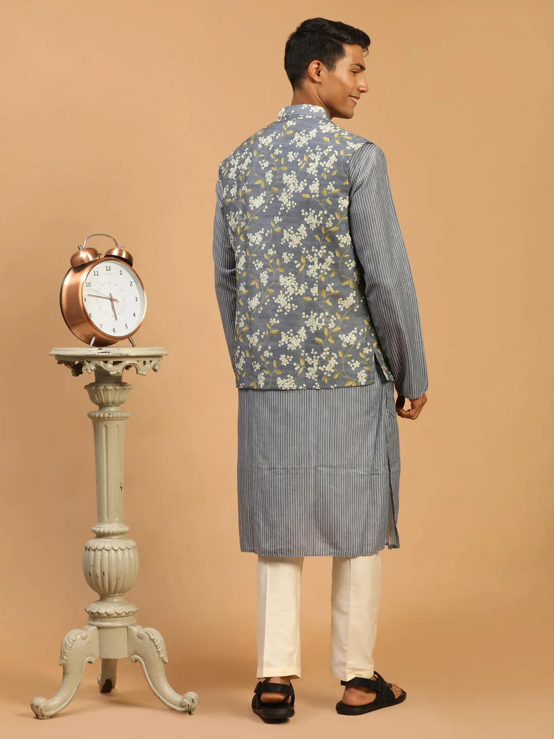 VASTRAMAY Grey Printed Nehru Jacket And Kurta