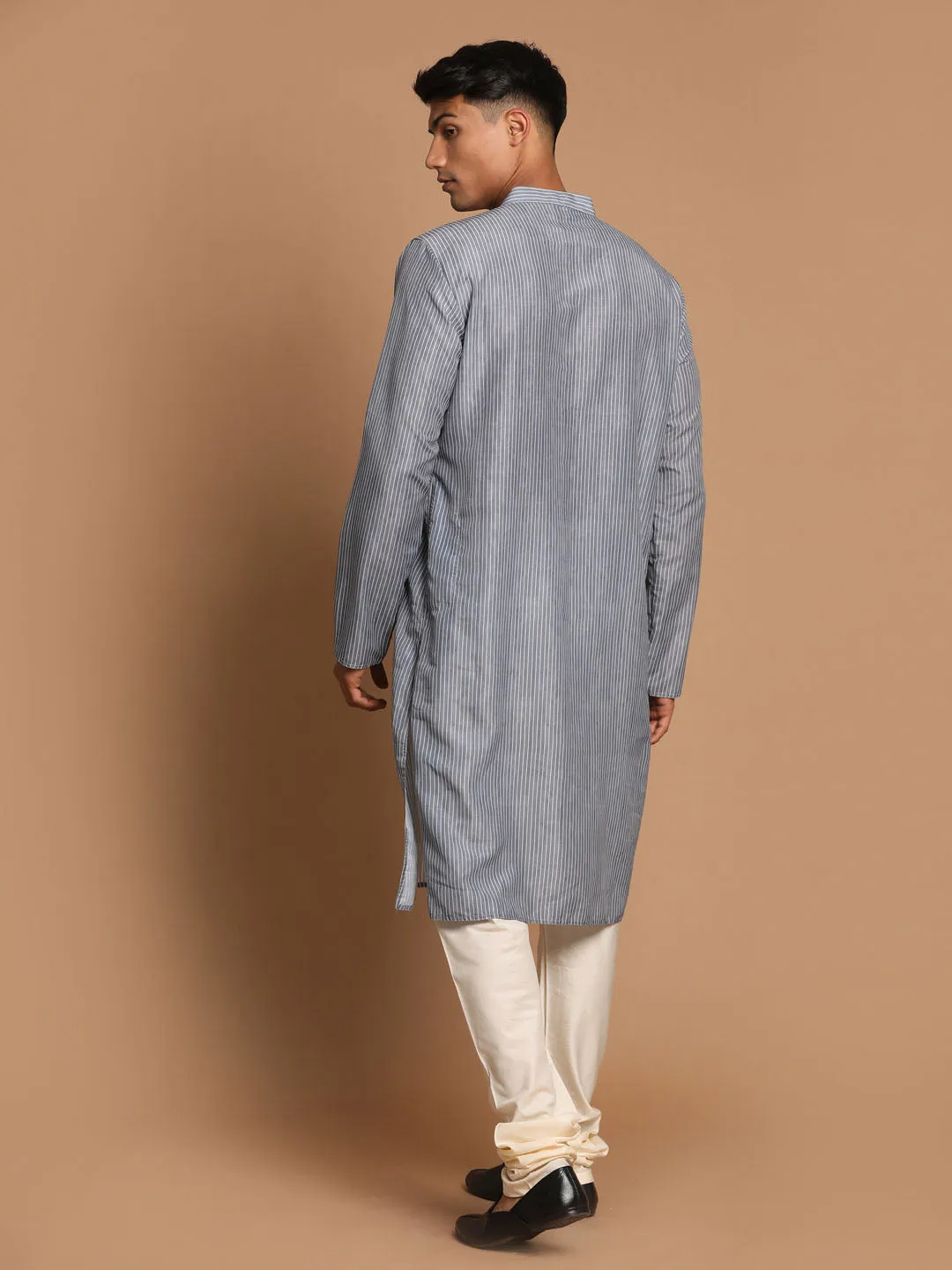 VASTRAMAY Grey Striped Kurta with Cream Pyjamas