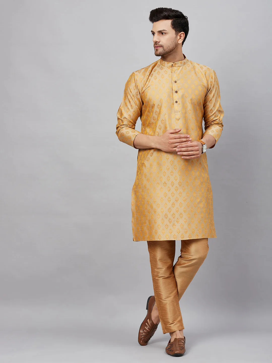 Vastramay Men's Beige and Rose Gold Kurta Set