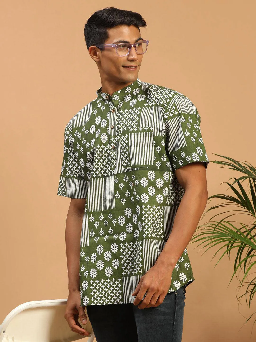 VASTRAMAY Men's Green Printed Cotton Kurta