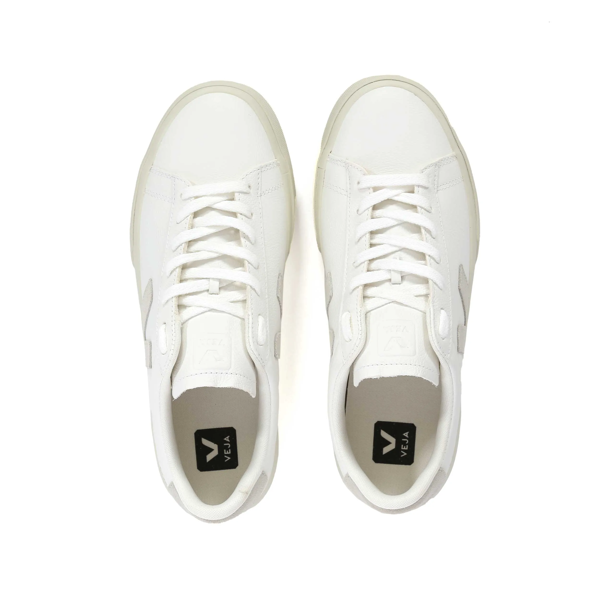 Veja Campo Trainer in Extra White & Natural Suede