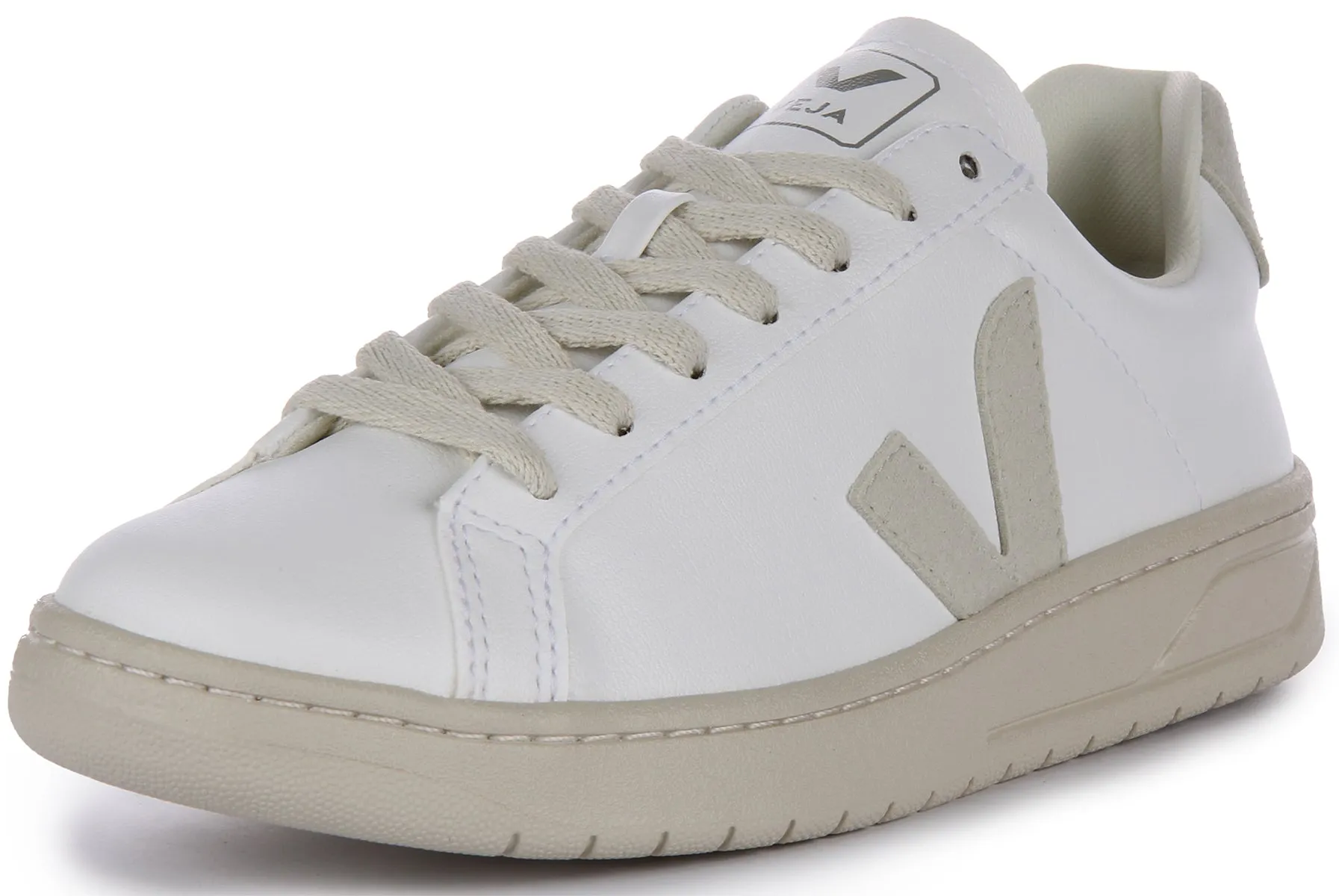 Veja Urca Cwl In White Grey For Women