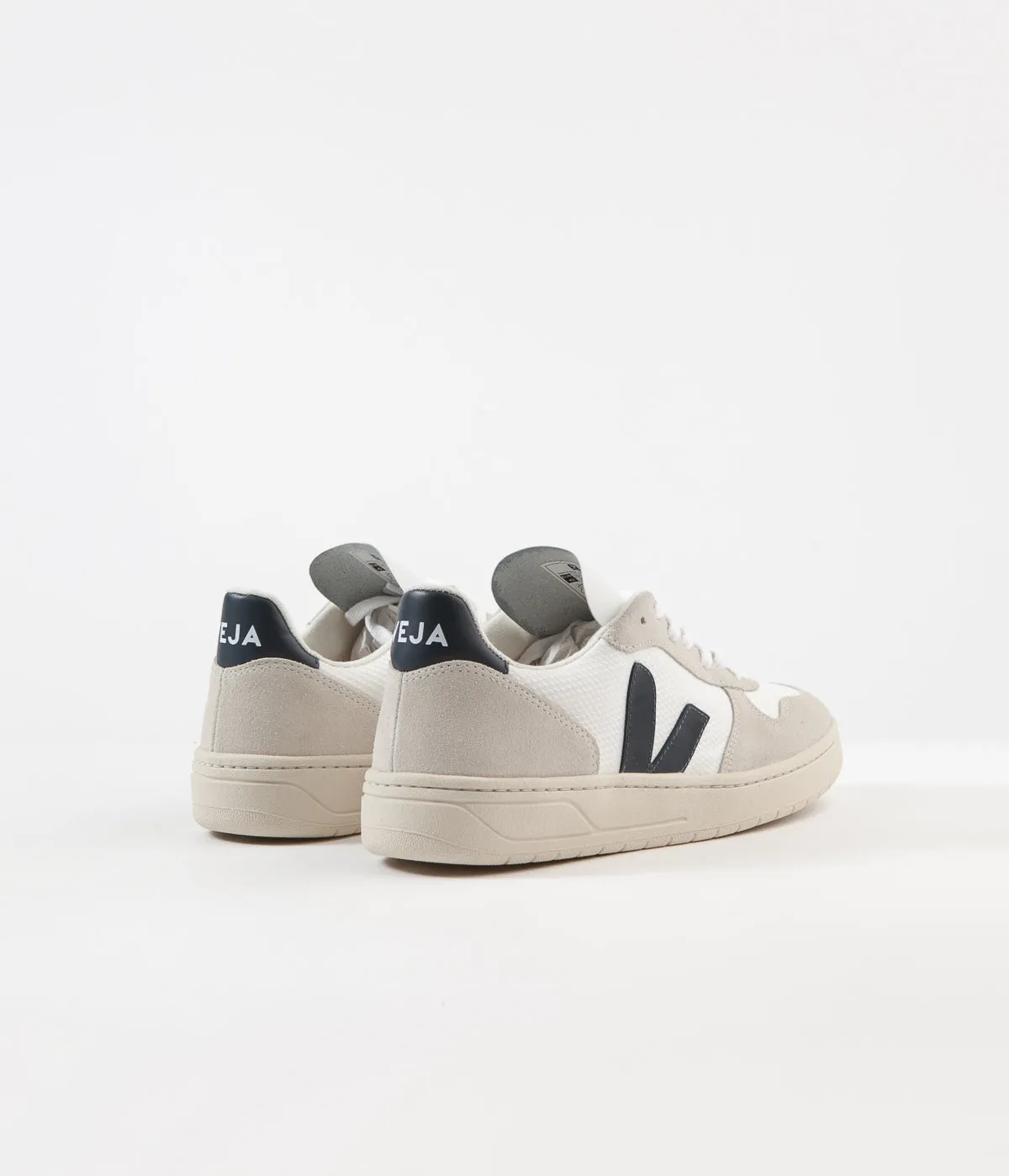 Veja Womens V-10 B-Mesh Shoes - White / Nautico